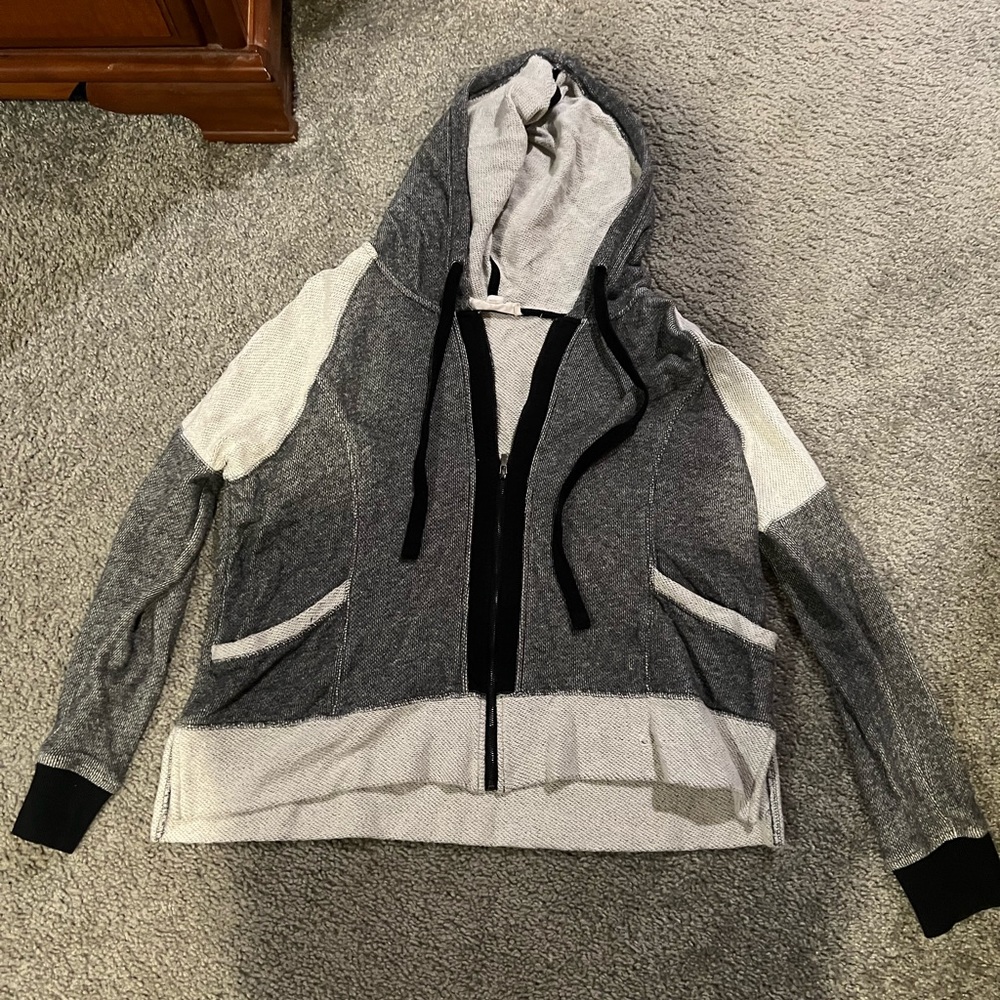 Love stitch zip up hoodie